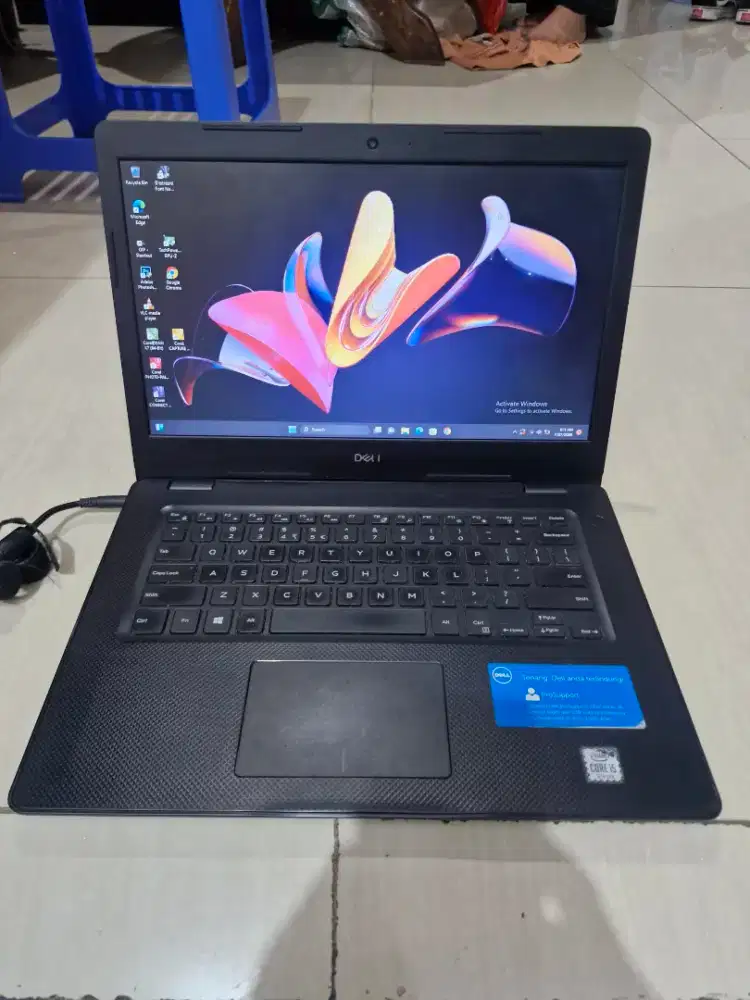 Laptop dell vostro 3490