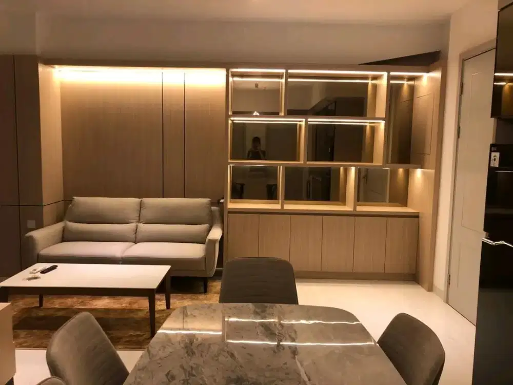 MURAH JUAL RUGI APARTMENT LAVIZ 2BR PAKUWON MALL FULL FURNISH