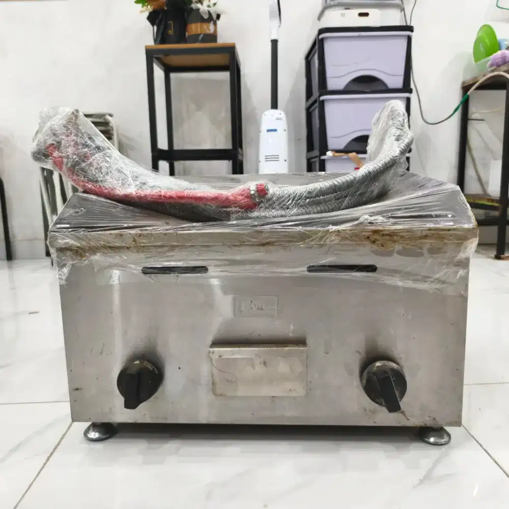 FOMAC Gas Griddle (pemanggang roti)
