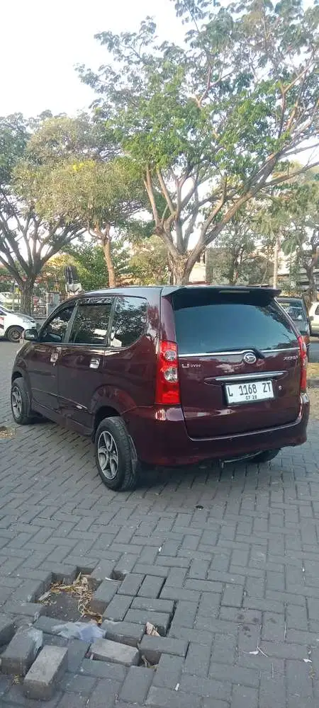 Daihatsu Xenia 2011 Bensin