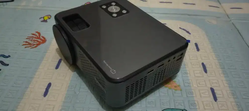 Proyektor LED cheerlux c9 3200 lumens xga hdmi