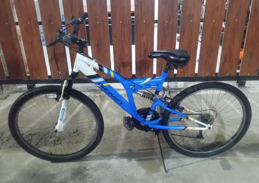 Sepeda MTB Genio kondisi normal