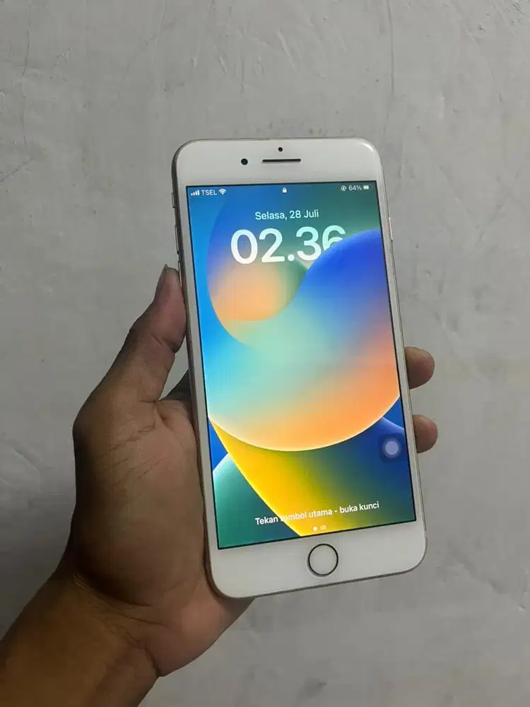 Iphone 8 plus ( 64gb ) Mulus, Lengkap
