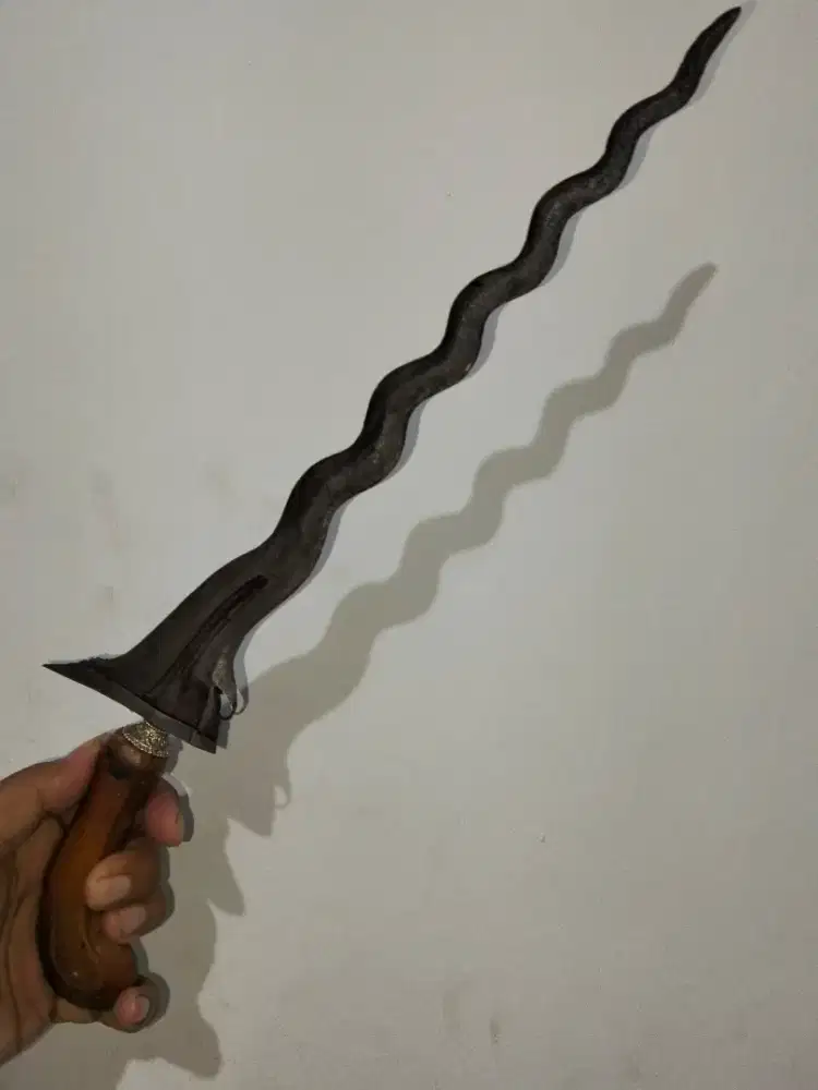 KERIS SANGKELAT LUK 13