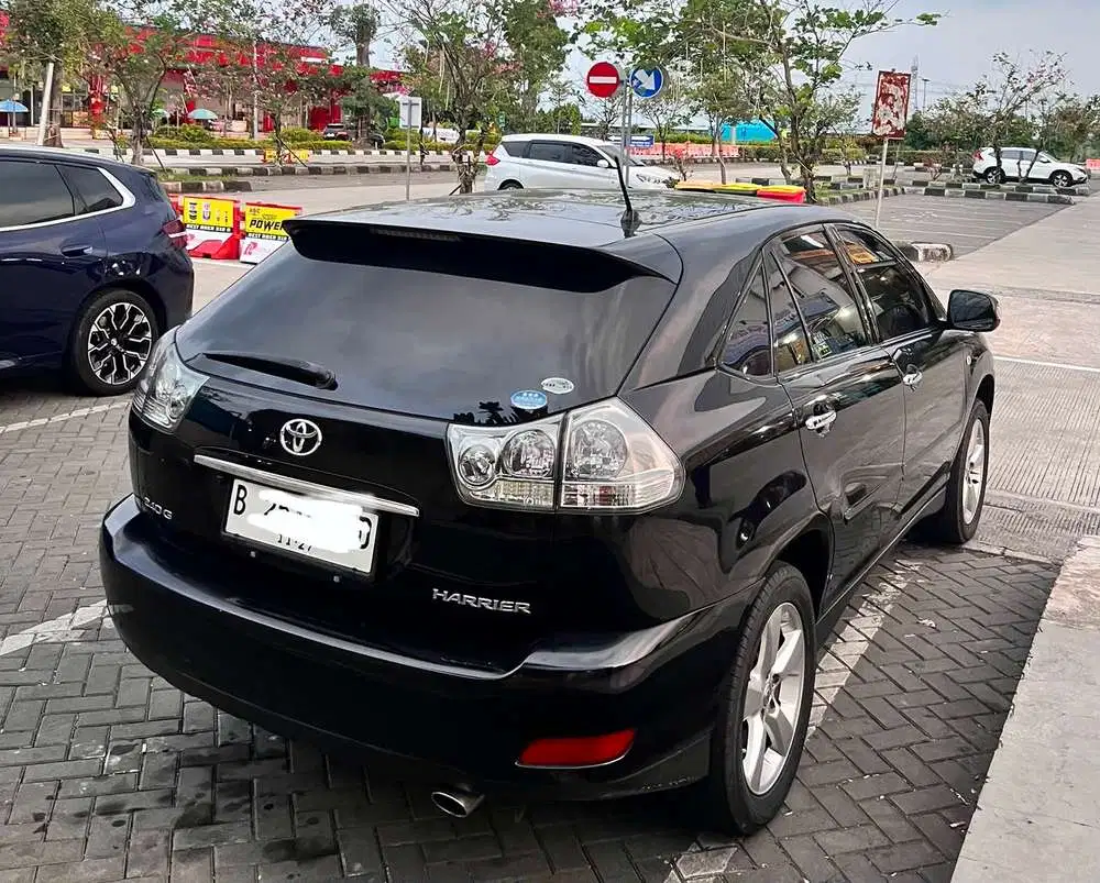 Toyota Harrier 2012 Bensin