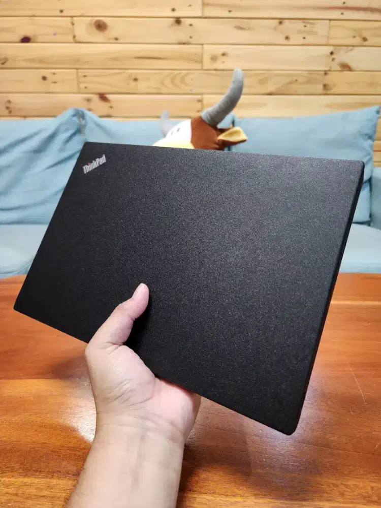 WorthToBuy! Lenovo X270 Core i5 7th Gen Laptop Slim Bagus Ready to Use