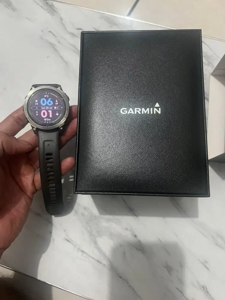 Garmin Fenix 7 sapphire solar silver