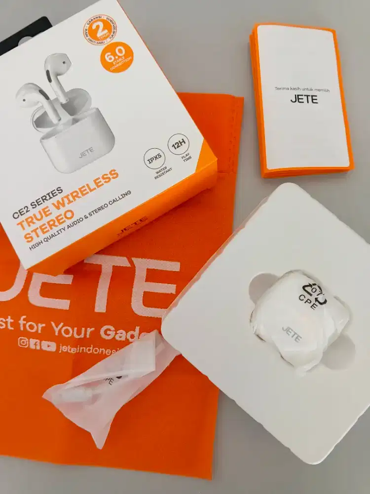 (2nd) like new hanya open box tws jete