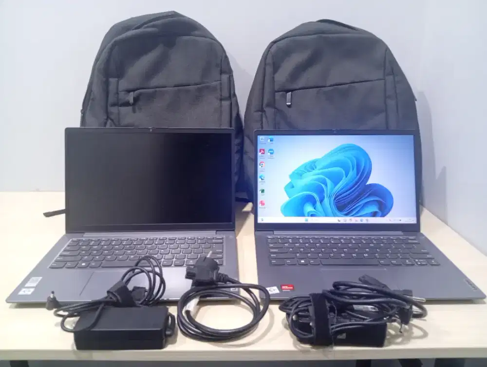 Dijual Lenovo V14 G4 AMN 8/256GB, Win 11