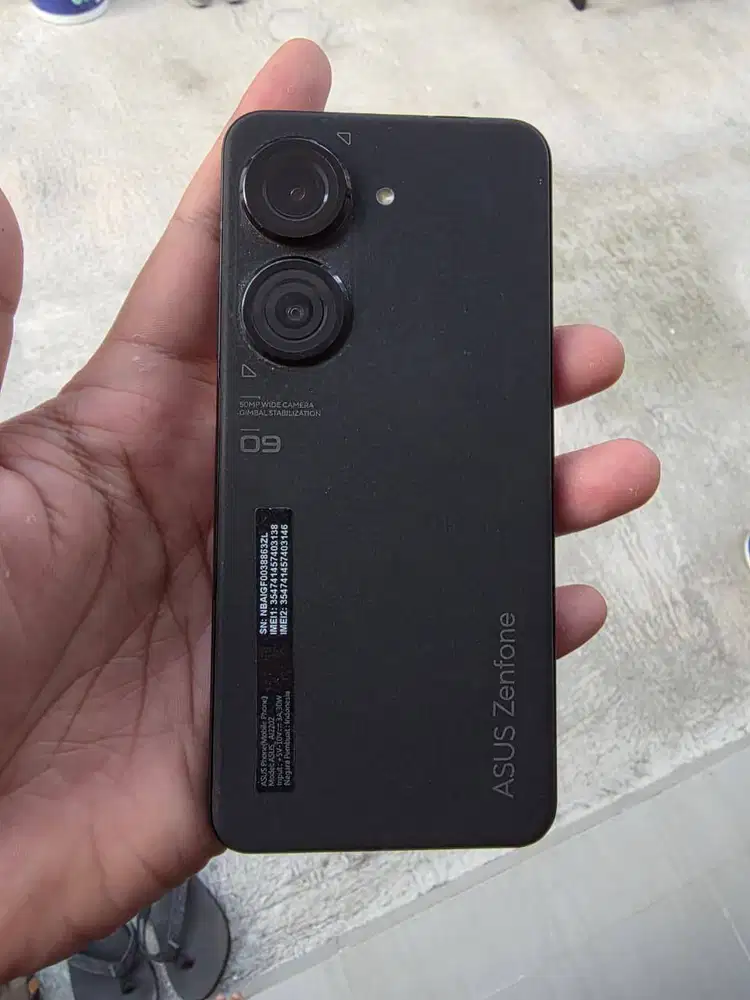 ASUS Zenfone 9 8/256 GB Fullset Dus, Flagship Compact