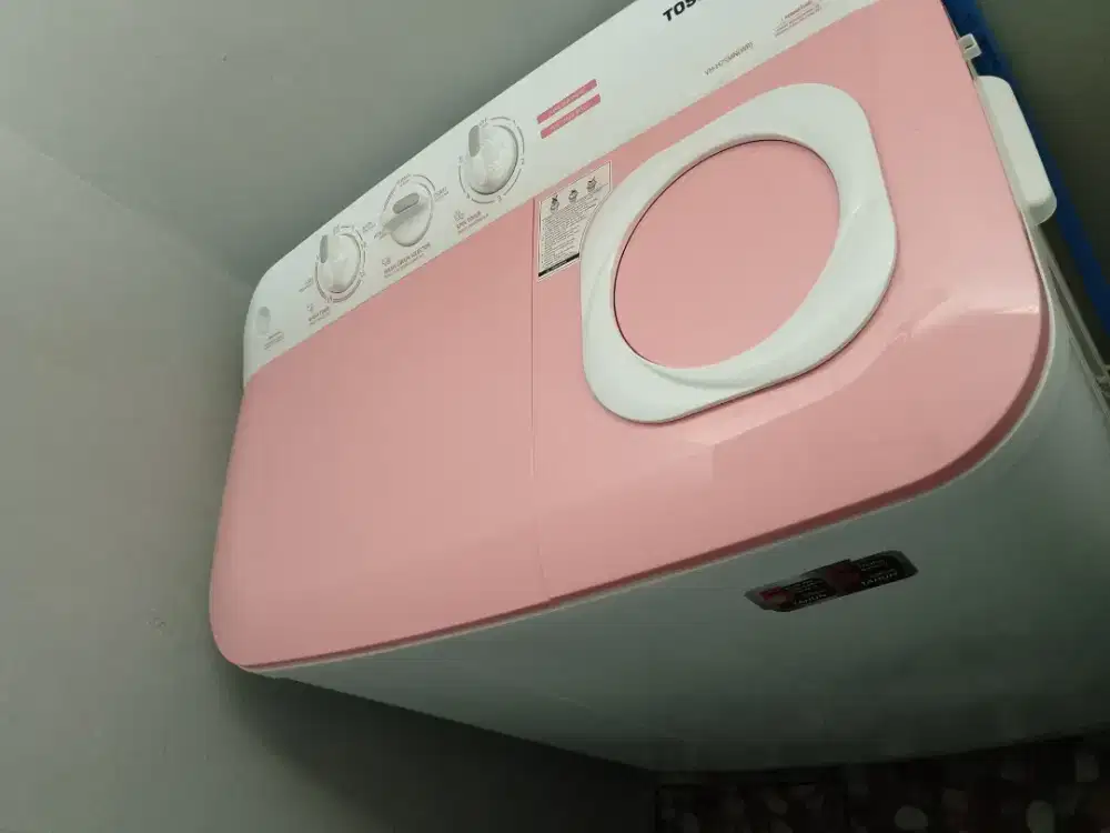 DIJUAL mesin cuci Toshiba 7,5 Kg