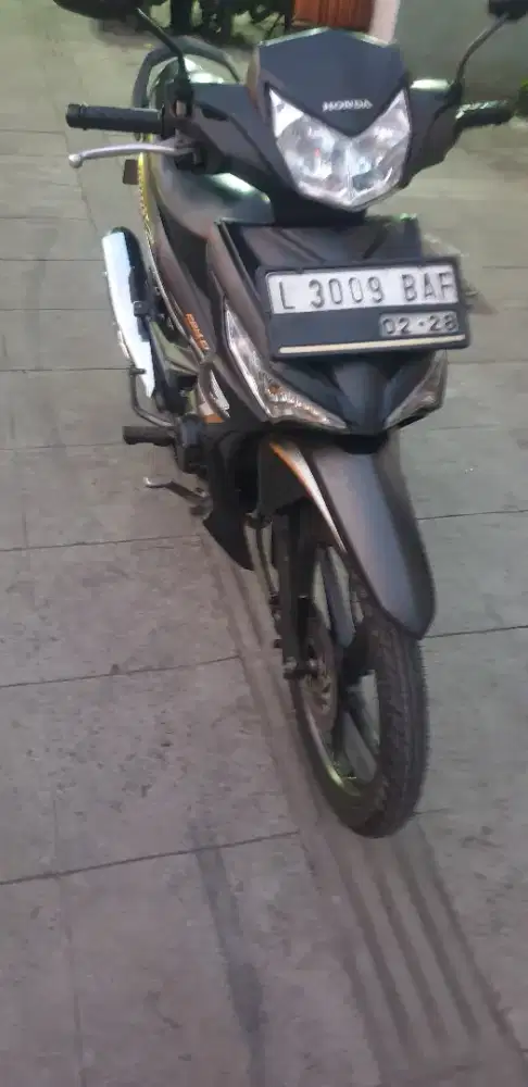 Supra X 125 th 2023 istimewa km 17rb pjk baru