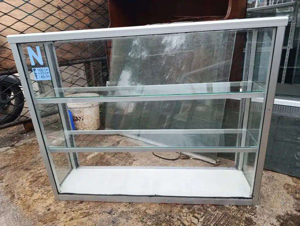 Jual Etalase serbaguna second, Lok Pondok cabe udik, Tangsel