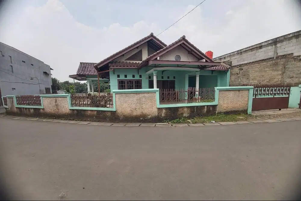 Rumah dan Tanah Strategis diantara Alam Sutera, Graha Raya dan Melati