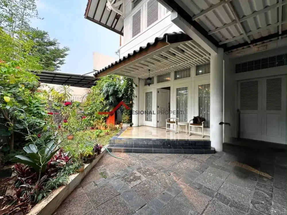 Rumah Bagus Siap Huni Lingkungan Tenang Di Kemang