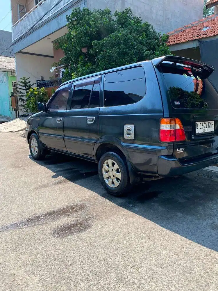 Toyota Kijang 2002 Bensin