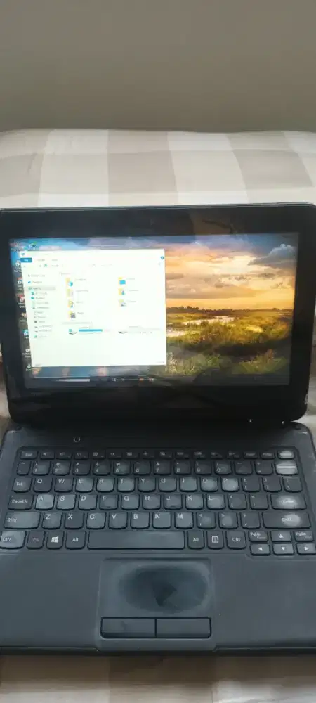 Netbook Lenovo N23 Intel celeron Ram 4 / 128 GB