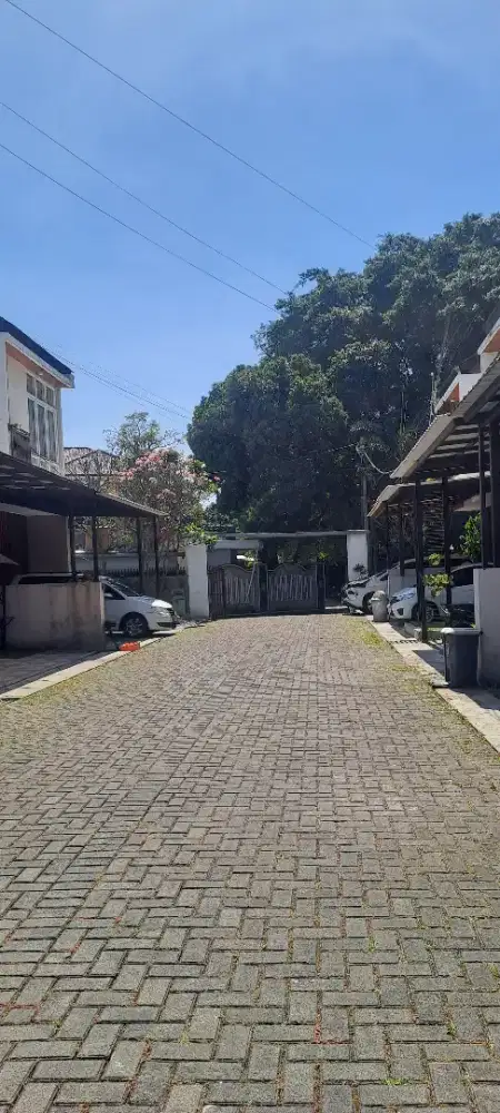 Rumah minimalis siap huni di buah batu Turangga