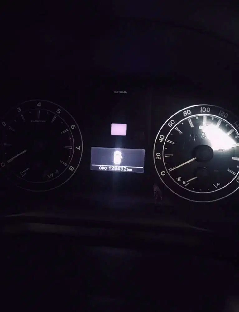 Toyota Kijang Innova 2016 Bensin