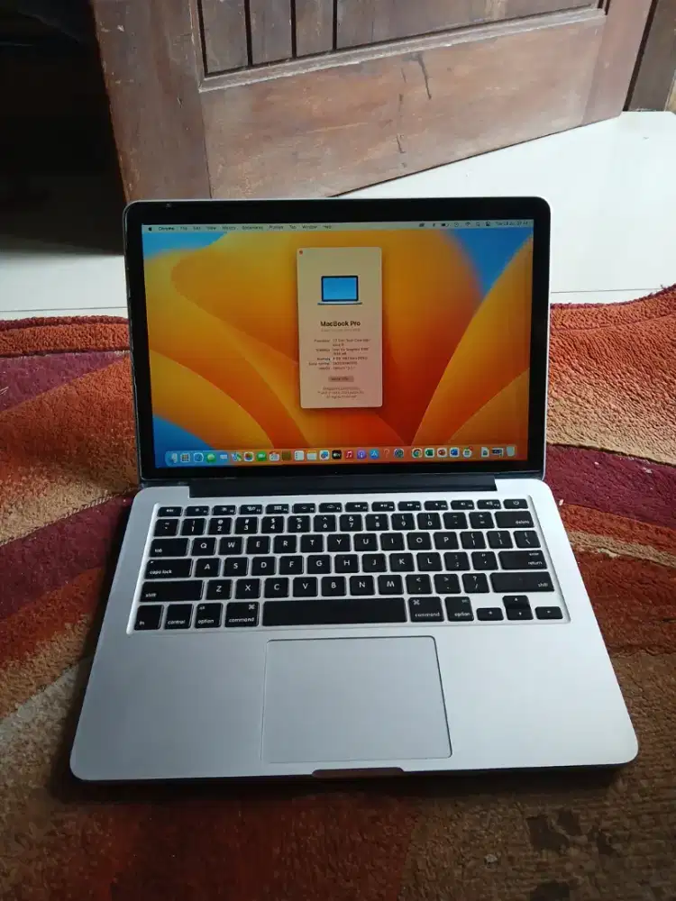 Macbook pro  13-inch Early 2015 8\256gb
