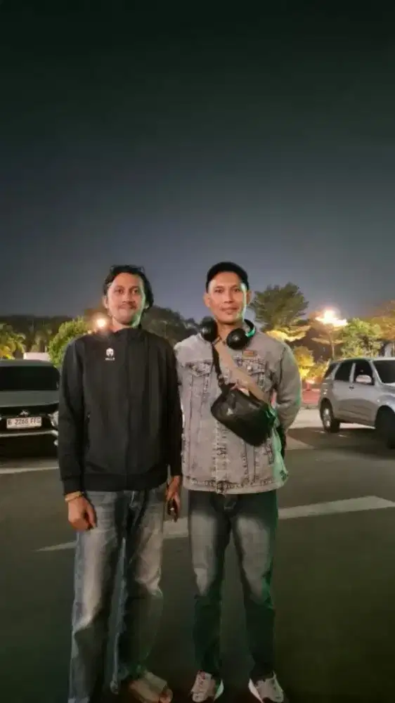 cari kerjaan yang ada mess