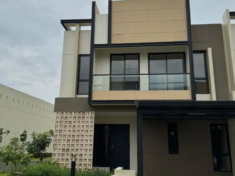 Rumah Hoek Tipe Premium Dekat Kawasan Kuliner dan Pendidikan di Cluster Carson Gading Serpong