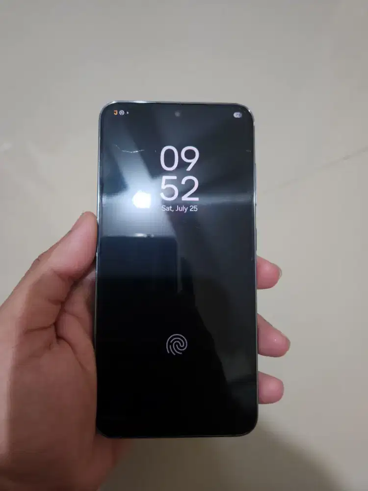 Samsung S23 5G 8/256GB hp charger mulus pemakaian ex resmi Sein