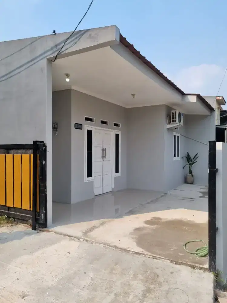 DISEWAKAN RUMAH