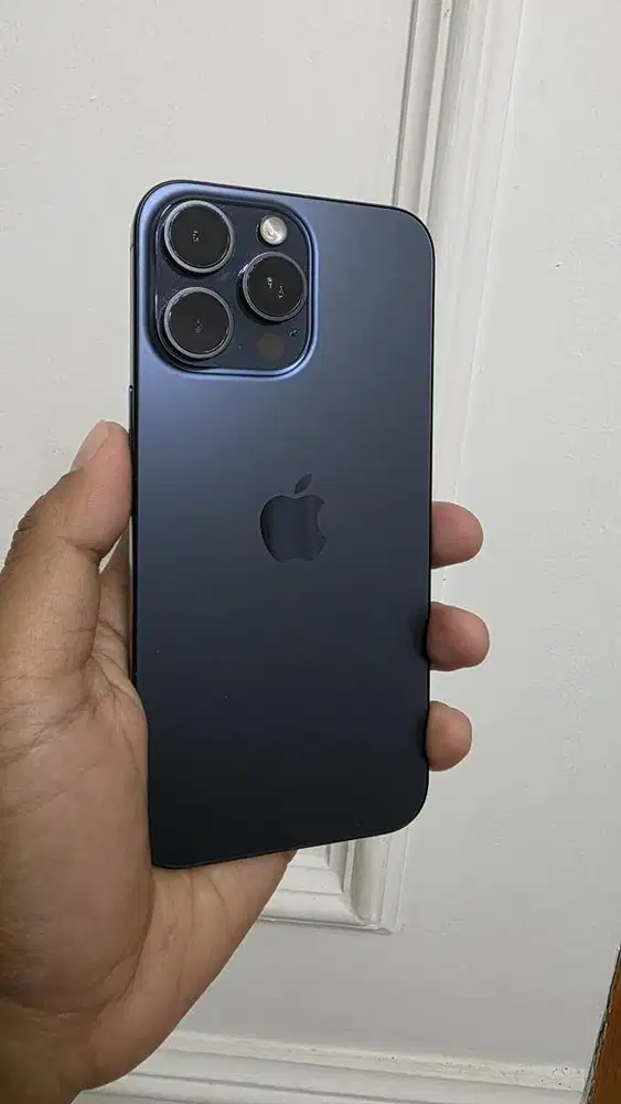 Iphone 15 promax 256 inter biru
