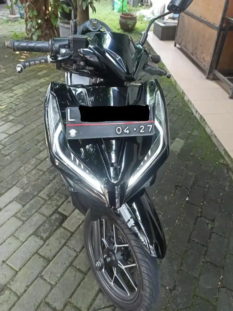 Jual Vario 125 2022 BLACK