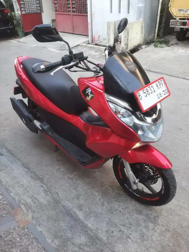 Honda PCX Build Up 150 2013 Remote,ss lengkap mesin bagus pajak hidup