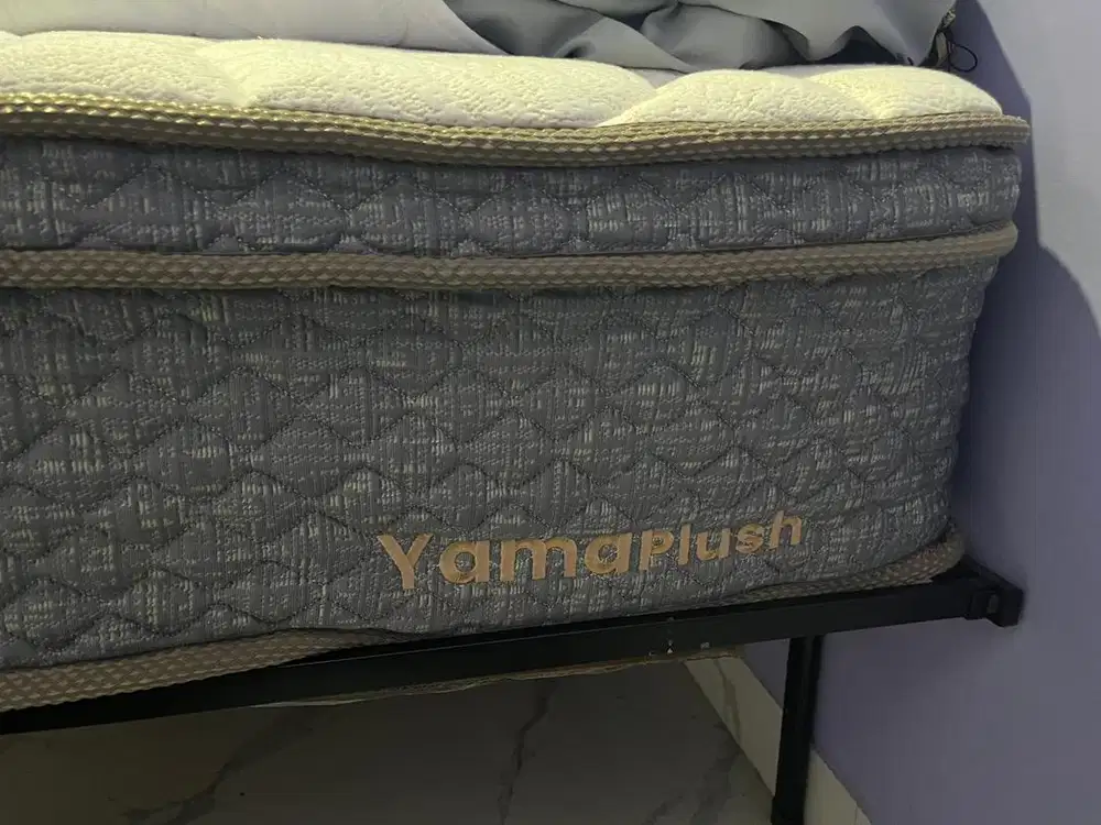 Kasur Tote Yama Plush Pocket