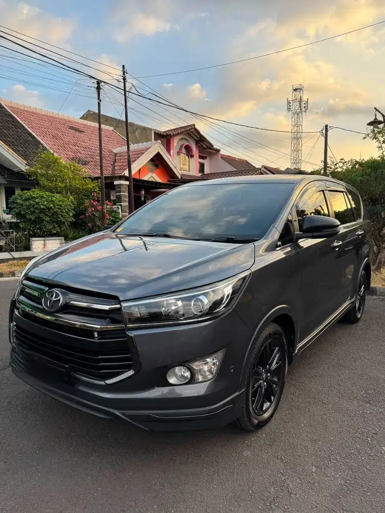 2018 Innova Reborn Venturer  Diesel 2,4