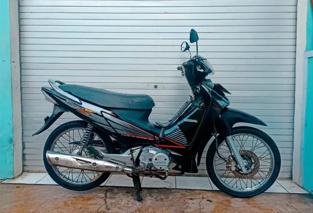 Honda Supra X 125 Karbu