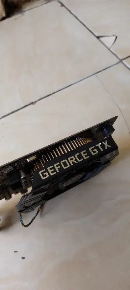 GTX 750 ti (ASUS)