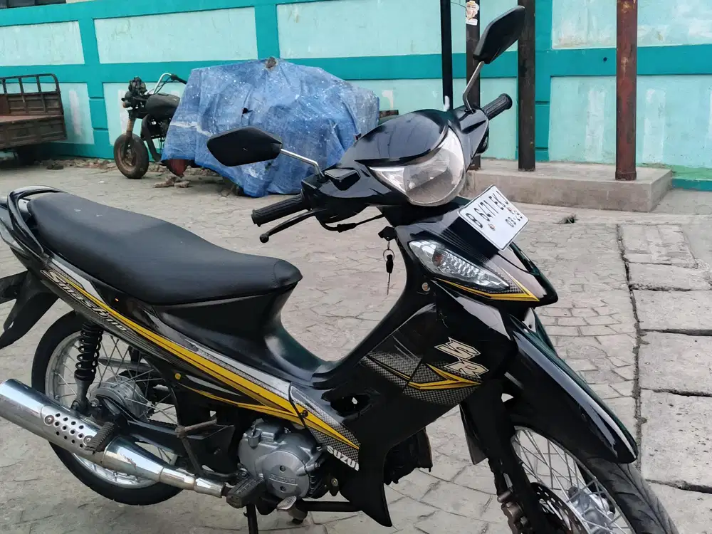 Suzuki smash new 2007 stater tokcer halus mulus terawat
