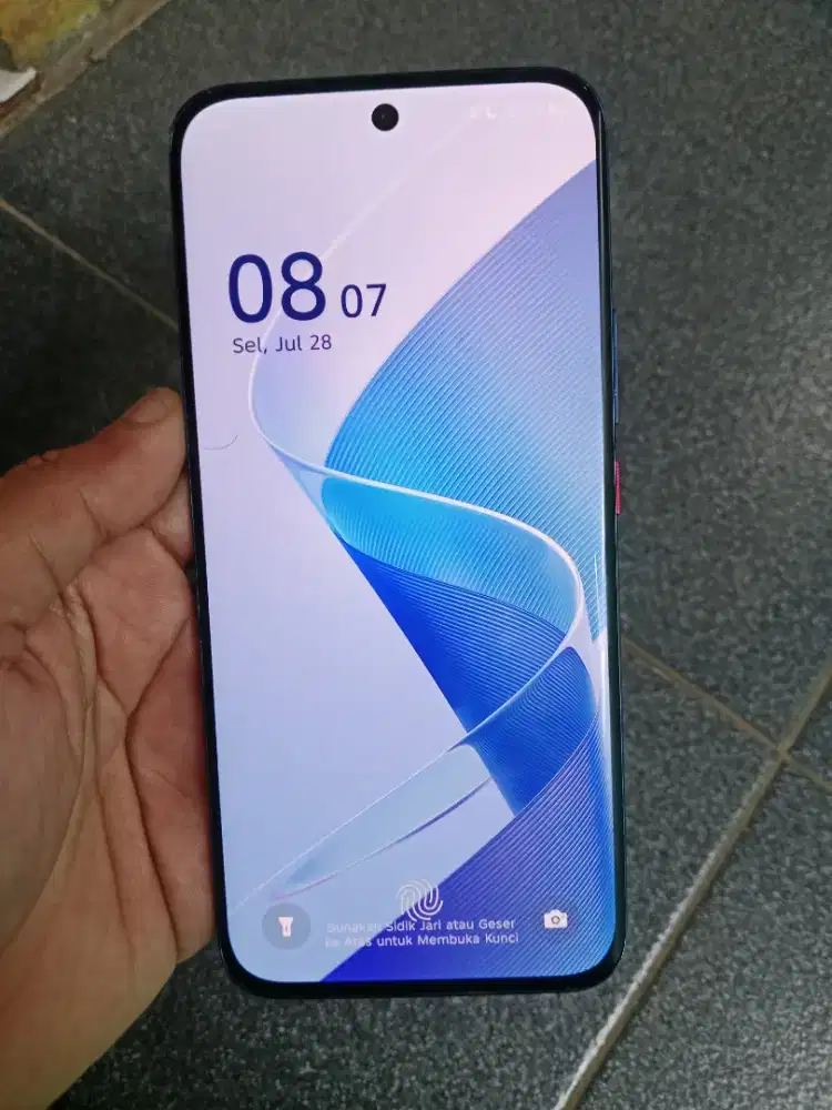 Itel S26 Ultra layar lengkung tipis ram 8/256 gb mulus nominus elegan