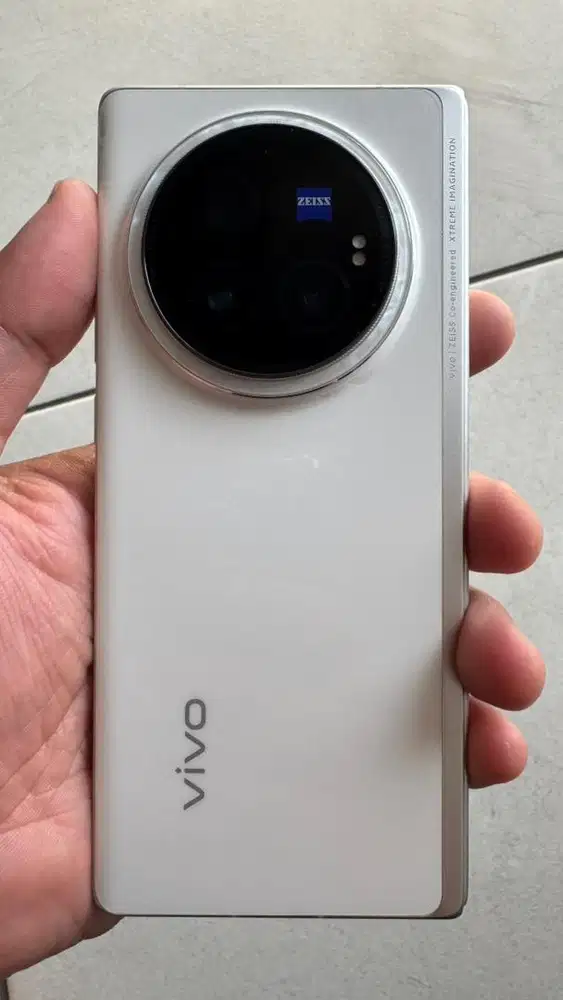 Vivo X Fold 3 pro 16/512 hp+charger