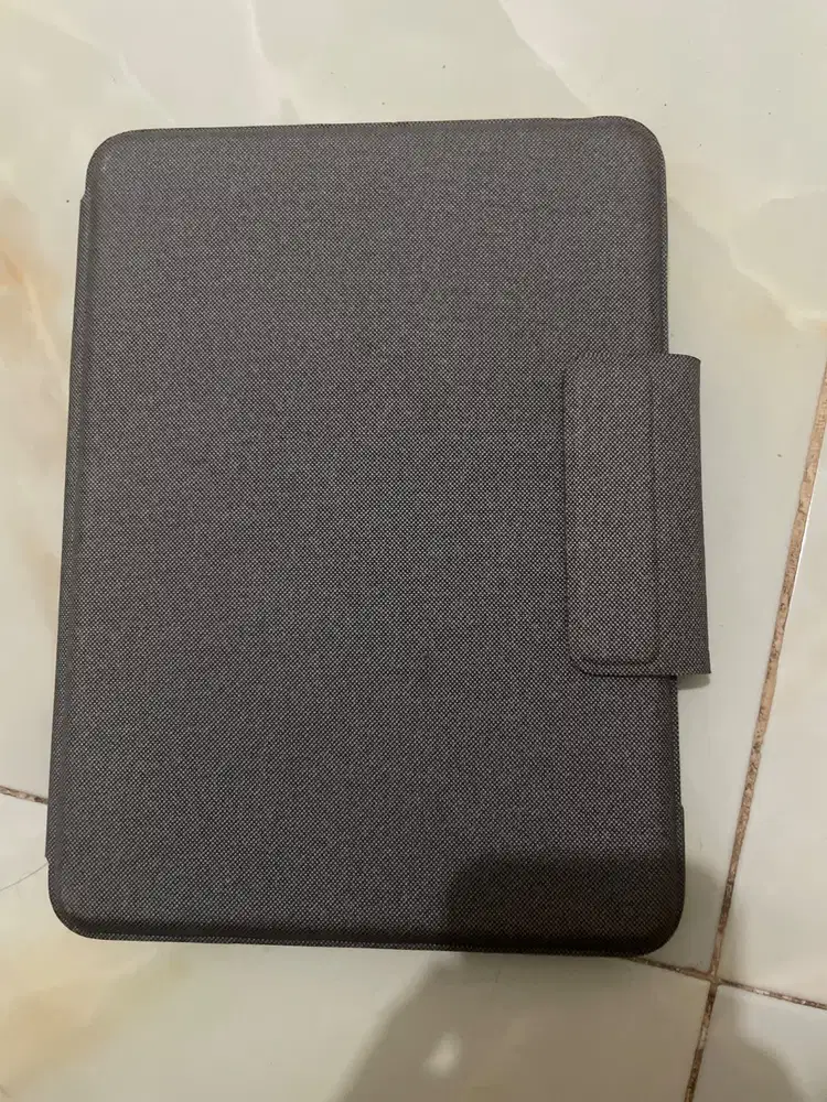 Logitic Keyboad Ipad air gen 4