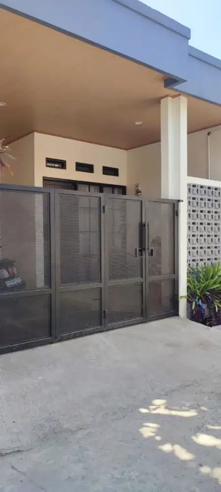 Rumah di jual cepat lokasi masuk mobil di ciganitri cipagalo