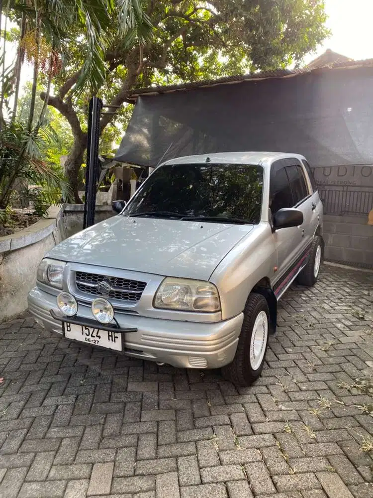 Suzuki Escudo 2003 Bensin