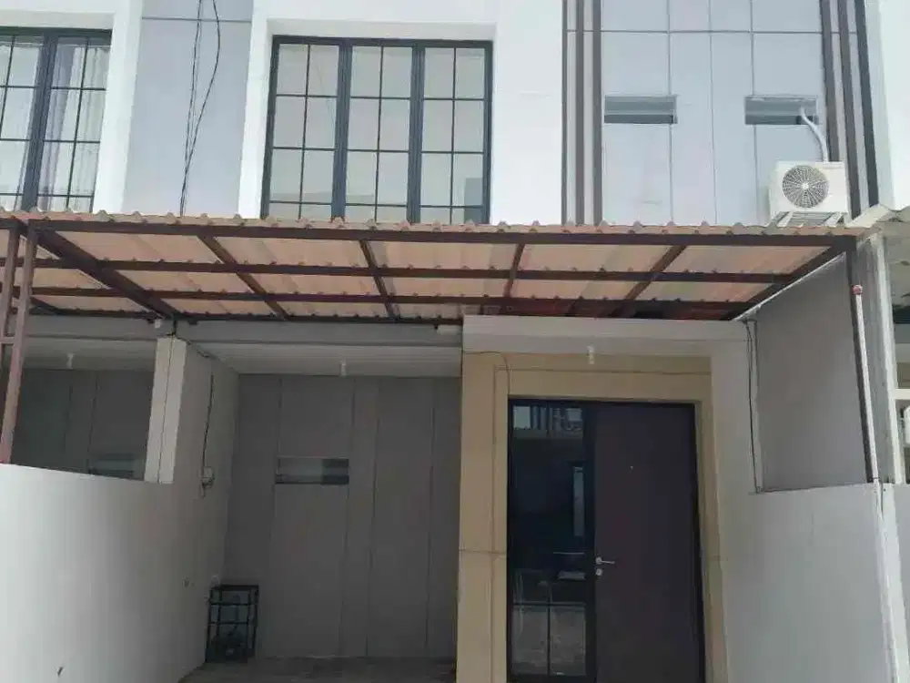Dijual rumah 2 lantai regency one babatan pantai dekat kenjeran