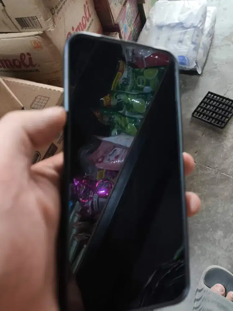 Dijual iqoo 15 warna putih lengkap