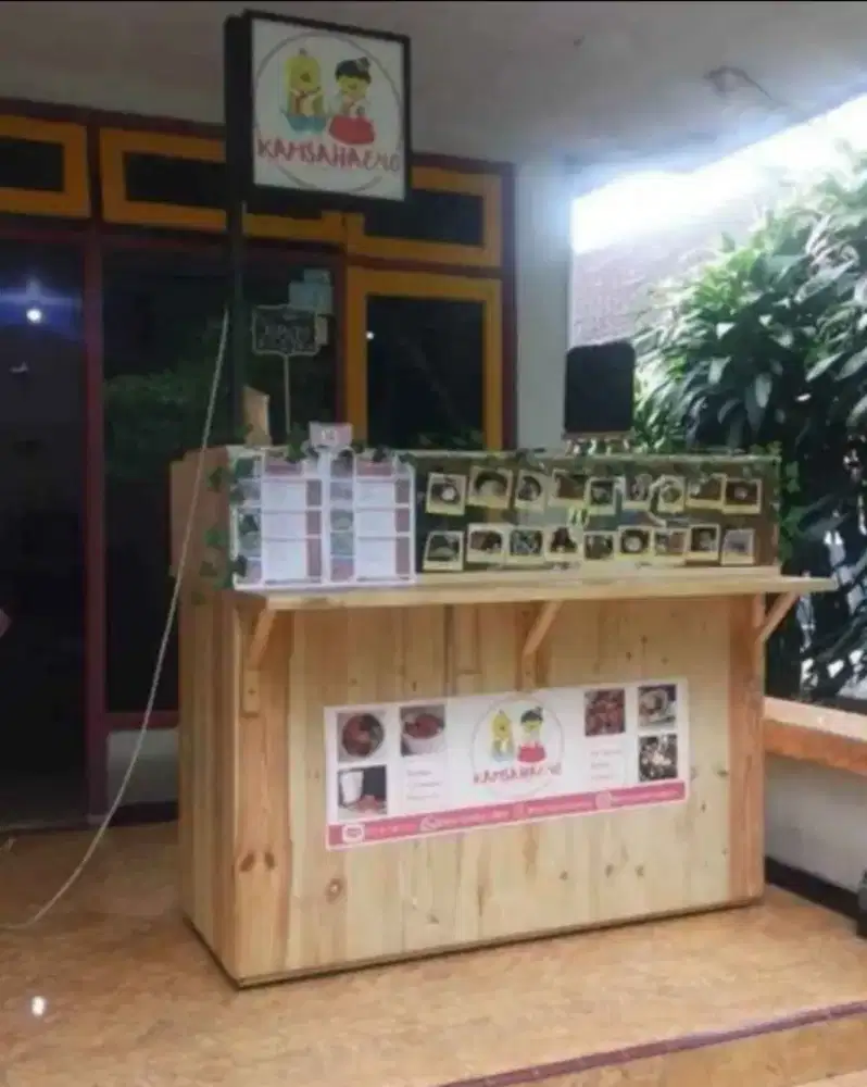 Gerobak Rombong Bekas Jati Belanda + Neon Box