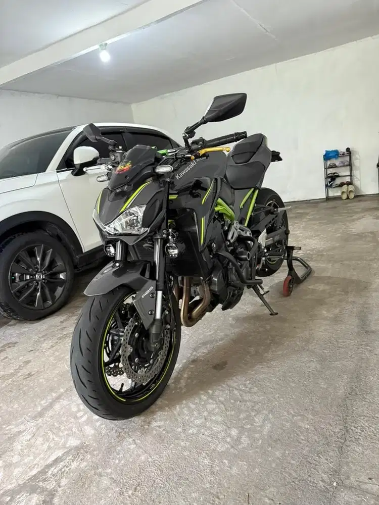 Kawasaki z900 2017 Abu-abu low km
