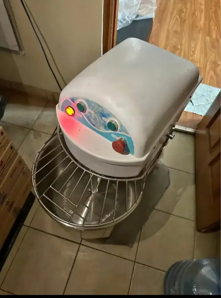 Mixer GETRA 30 l kapasitas 18 kg
