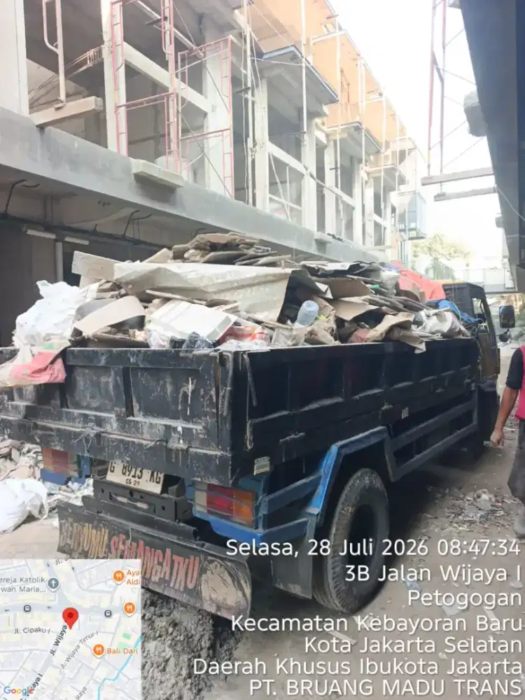 Buang puing dan sampah