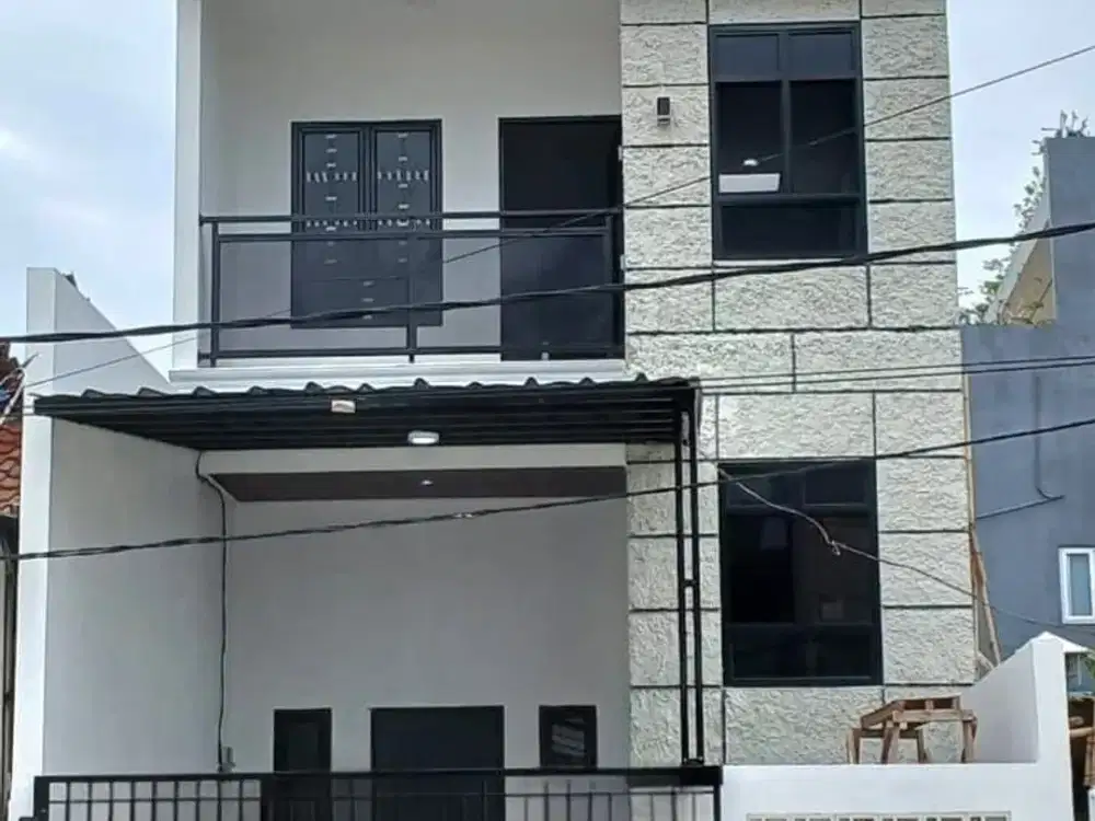 Rumah 2 Lantai di Harapan Indah Bekasi!