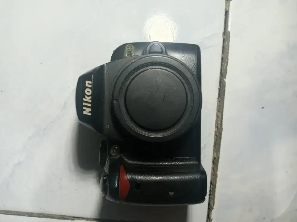 Nikon d60 body only