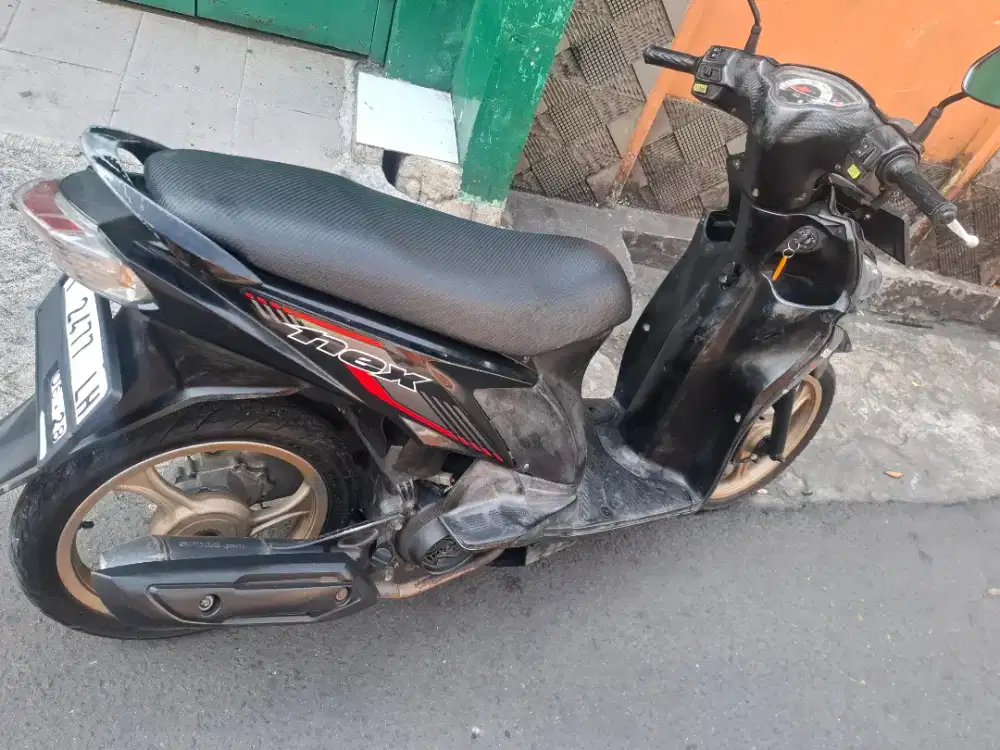 Suzuki Nex fi 1 hitam